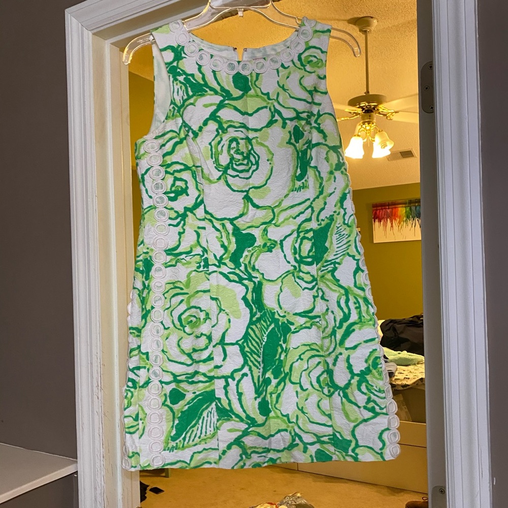 Lily Pulitzer shift dress